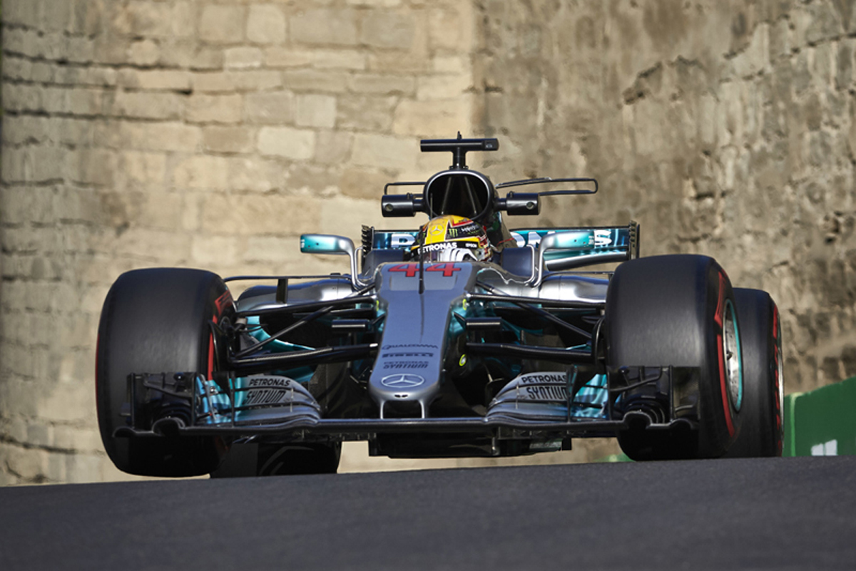 メルセデス：F1アゼルバイジャンGP 金曜フリー走行レポート
