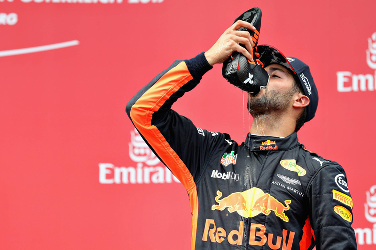 レッドブル：ダニエル・リカルドが5戦連続表彰台 / F1オーストリアGP