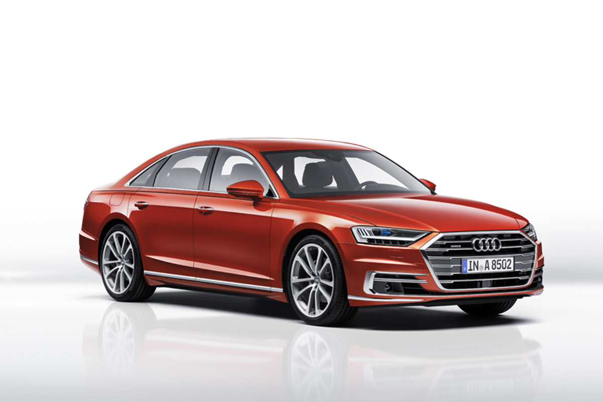 アウディ、新型A8を発表 … 自動/自律運転機能を導入