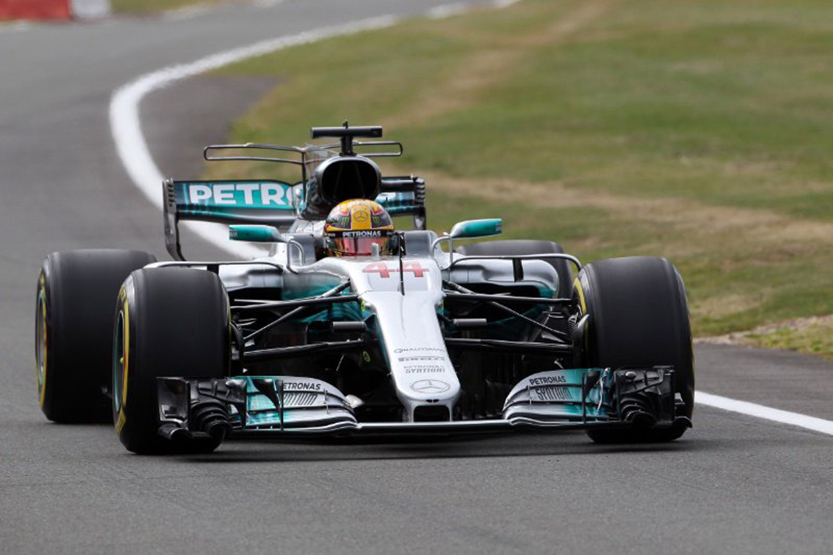 F1イギリスGP フリー走行3回目：ルイス・ハミルトンが最速タイム