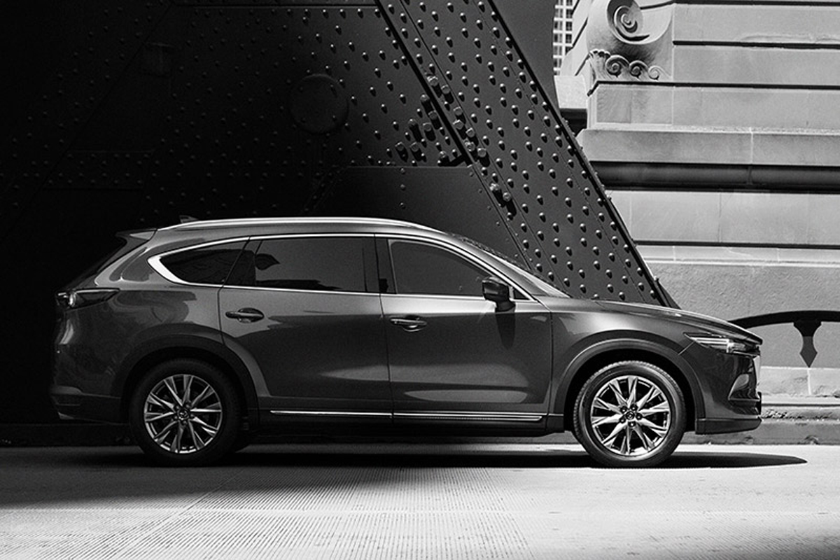 マツダ、新型クロスオーバーSUV「マツダ CX-8」の外観を公開
