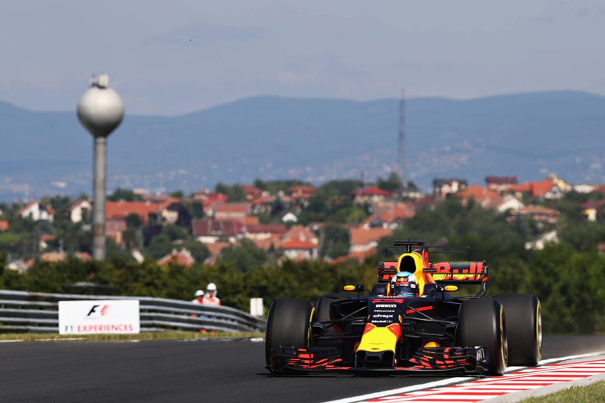 F1ハンガリーGP フリー走行1回目：ダニエル・リカルドが最速タイム