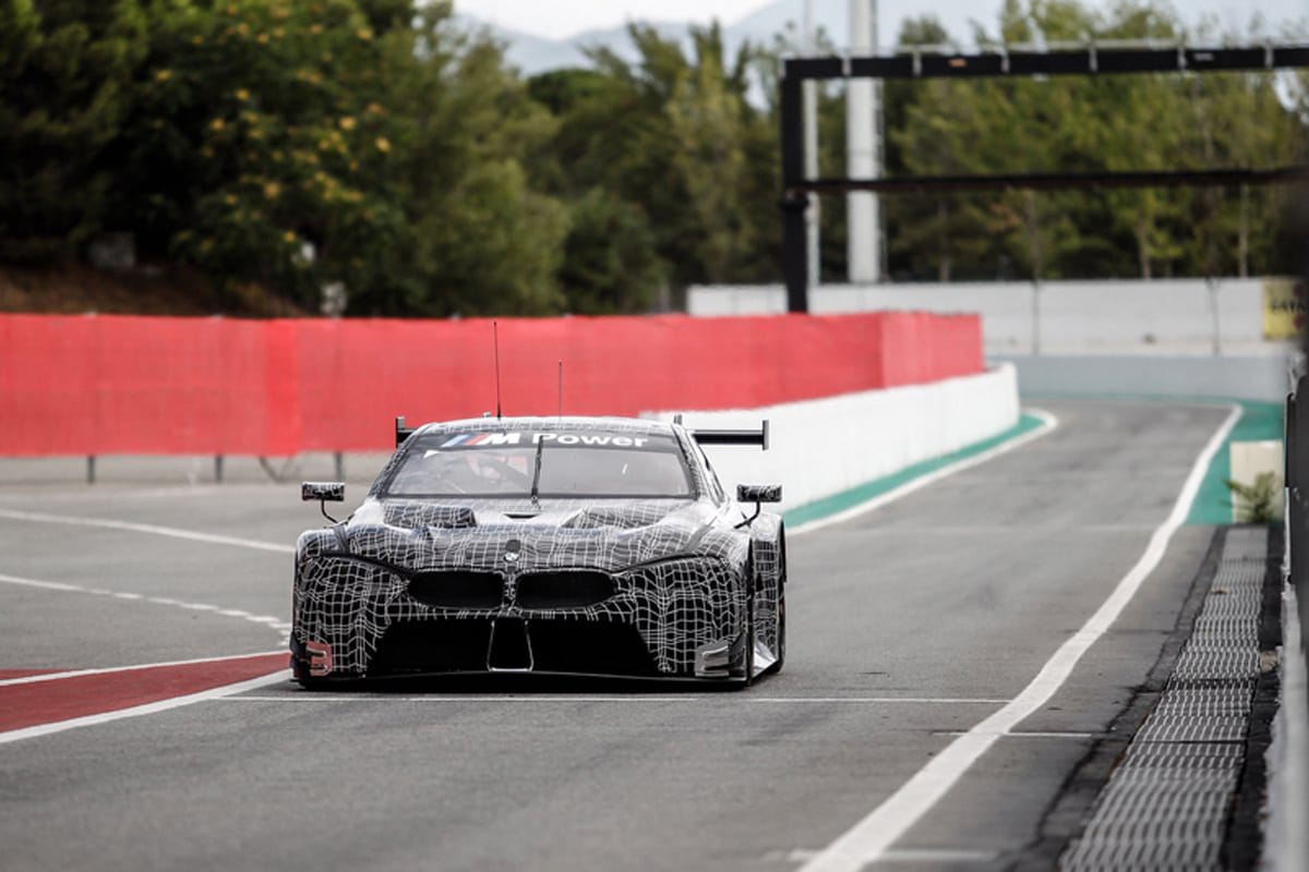 BMW、2018年参戦マシン『M8 GTE』でのテストを重ねる