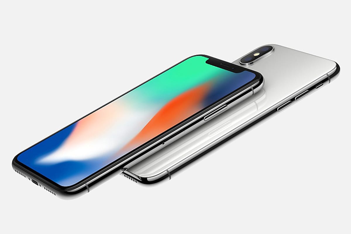 iPhone X 発表：ワイヤレス充電に対応…10月27日に予約開始