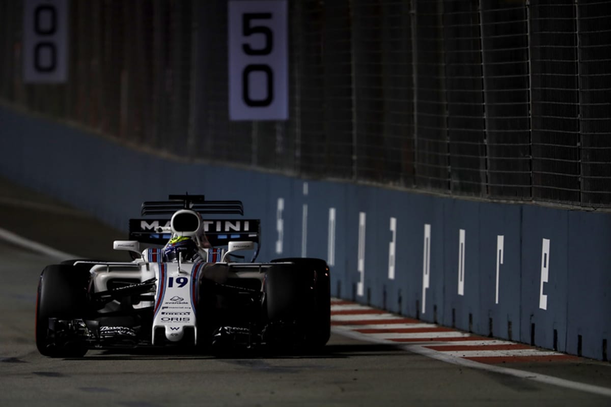 ウィリアムズ:F1シンガポールGP 金曜フリー走行レポート