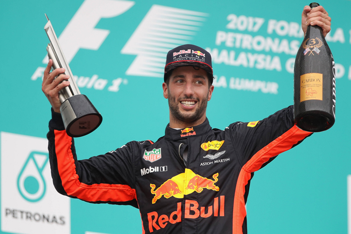 レッドブル、2019年のダニエル・リカルドの放出を覚悟