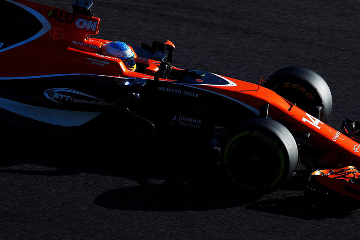 フェルナンド・アロンソ、わずか0.860秒差で入賞を逃す / F1日本GP