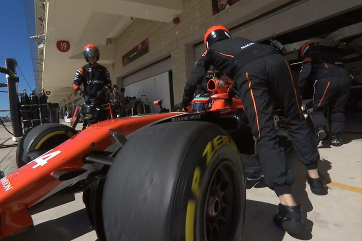 フェルナンド・アロンソ、エンジントラブルでリタイア / F1アメリカGP