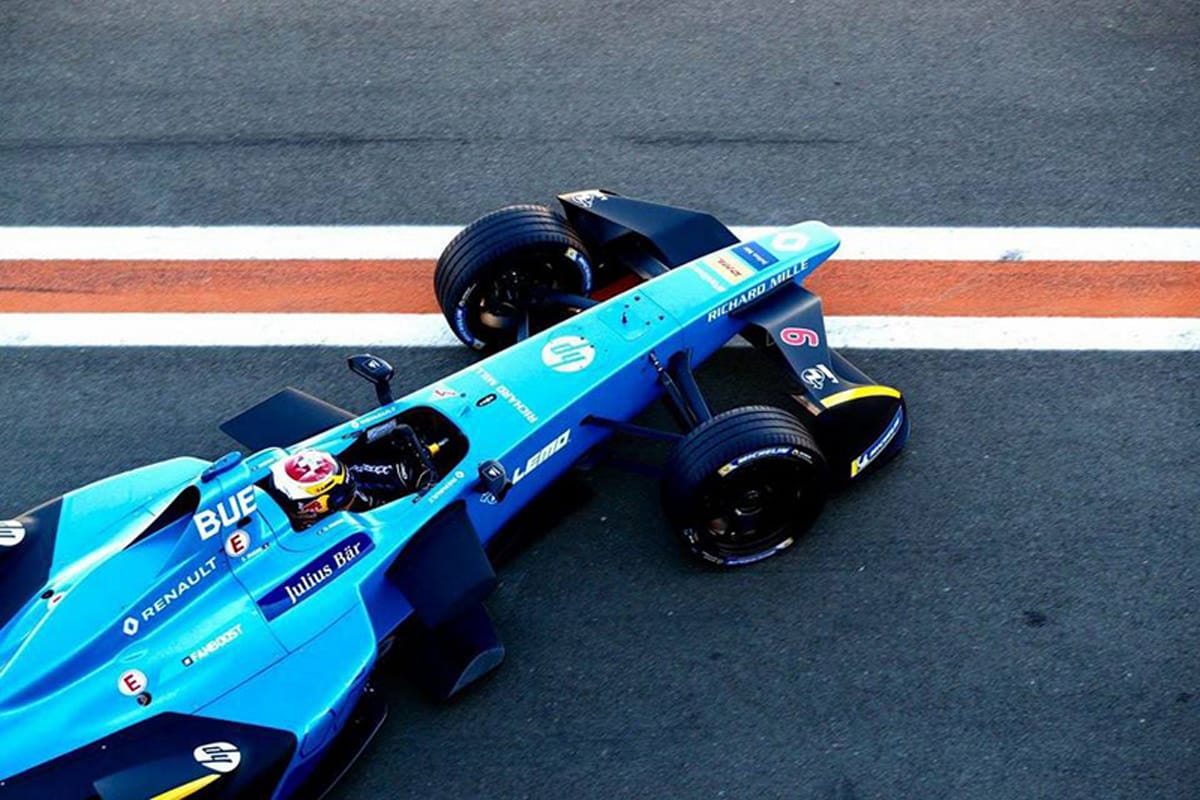 ルノー、フォーミュラEを撤退してF1に集中