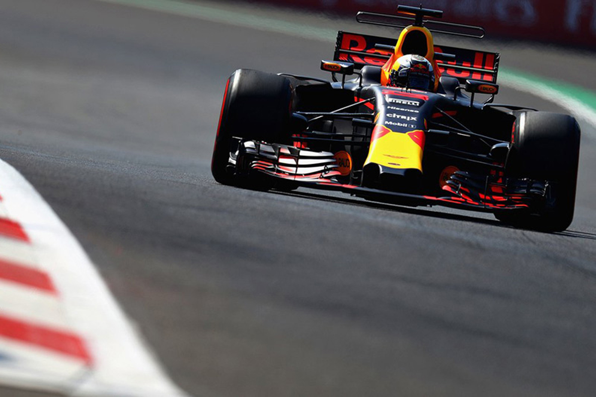 F1メキシコGP フリー走行2回目：ダニエル・リカルドが最速タイム