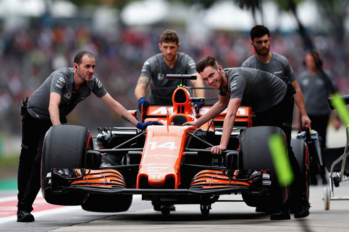 フェルナンド・アロンソ 「ルノーのF1エンジンに少しも疑いはない」