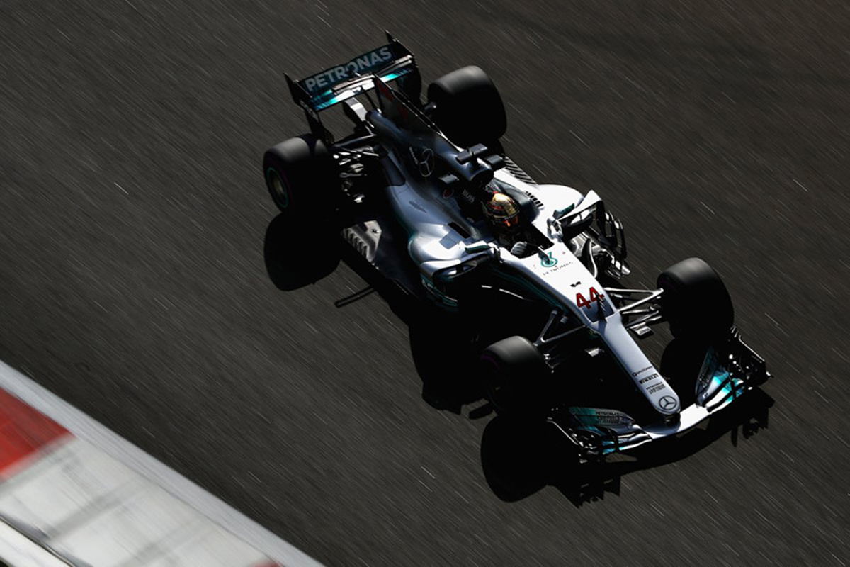 F1アブダビGP フリー走行2回目：ルイス・ハミルトンが最速タイム