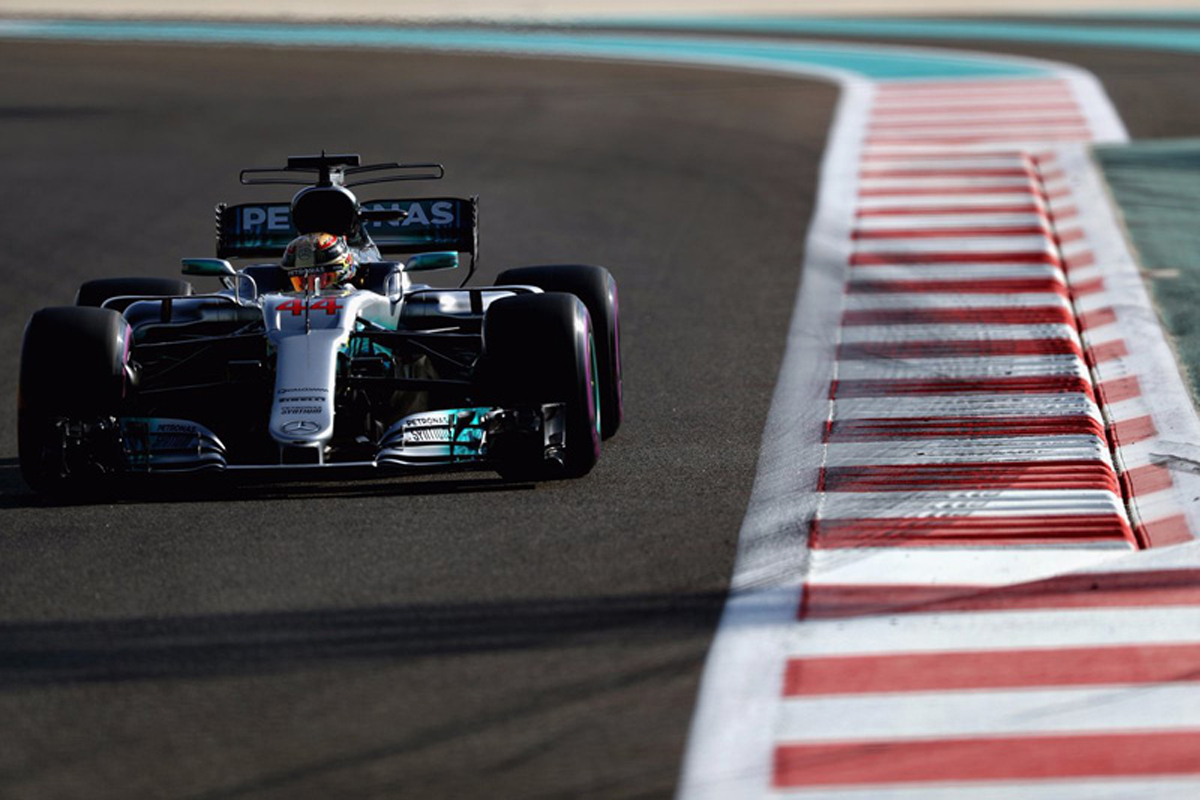 F1アブダビGP フリー走行3回目:ルイス・ハミルトンが最速タイム