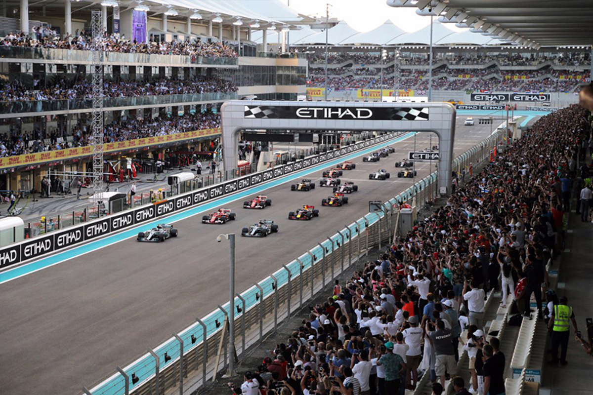 F1アブダビGP 結果：バルテリ・ボッタスがポール・トゥ・ウィン