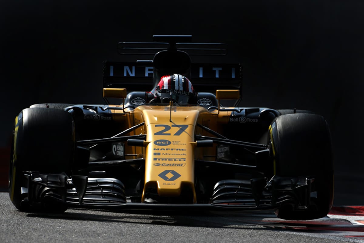 ルノーF1 「信頼性を確立できればパワーユニットでメルセデスに勝てる」