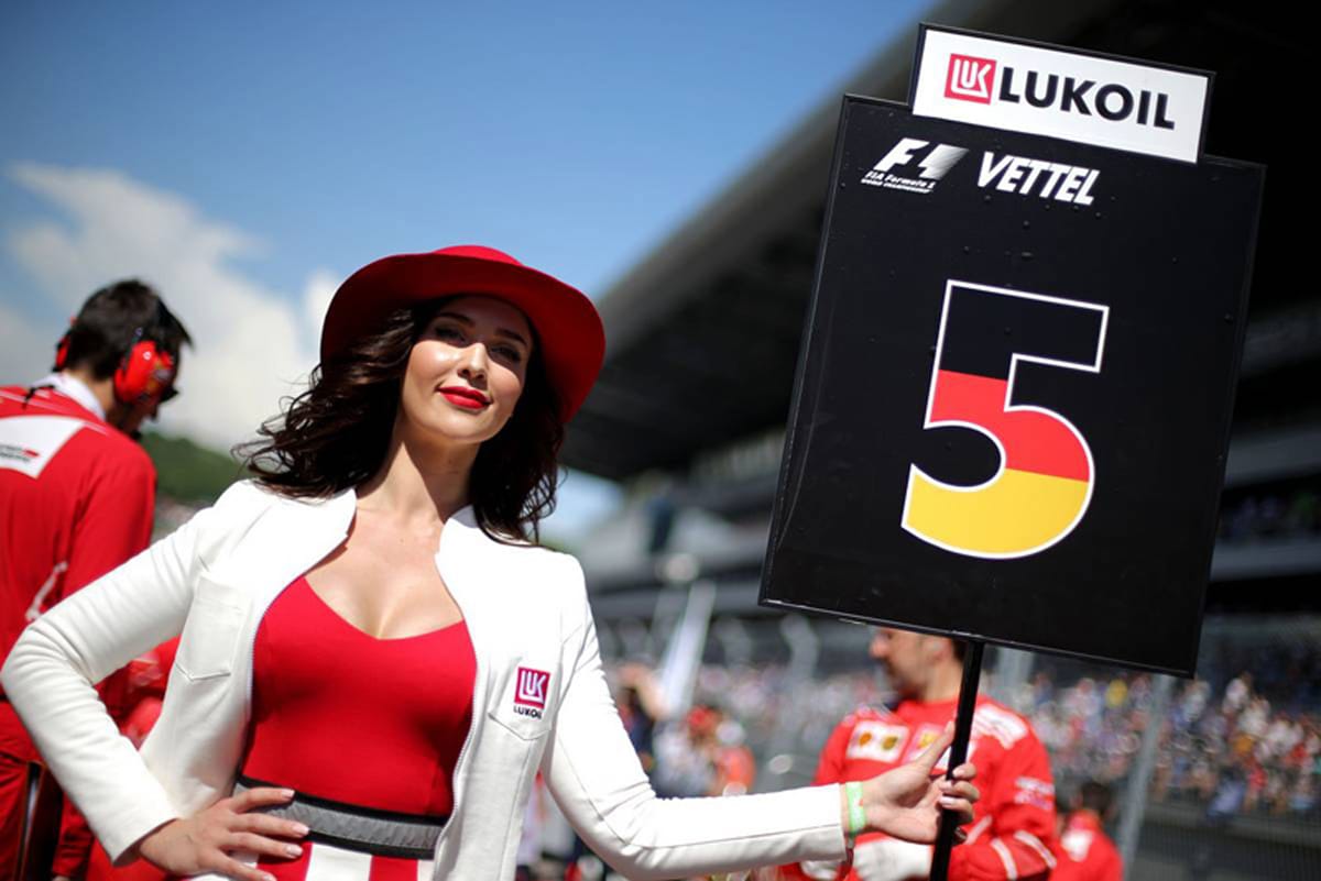 【F1】 競技に“より関連性の高い”グリッドガールの役割を検討