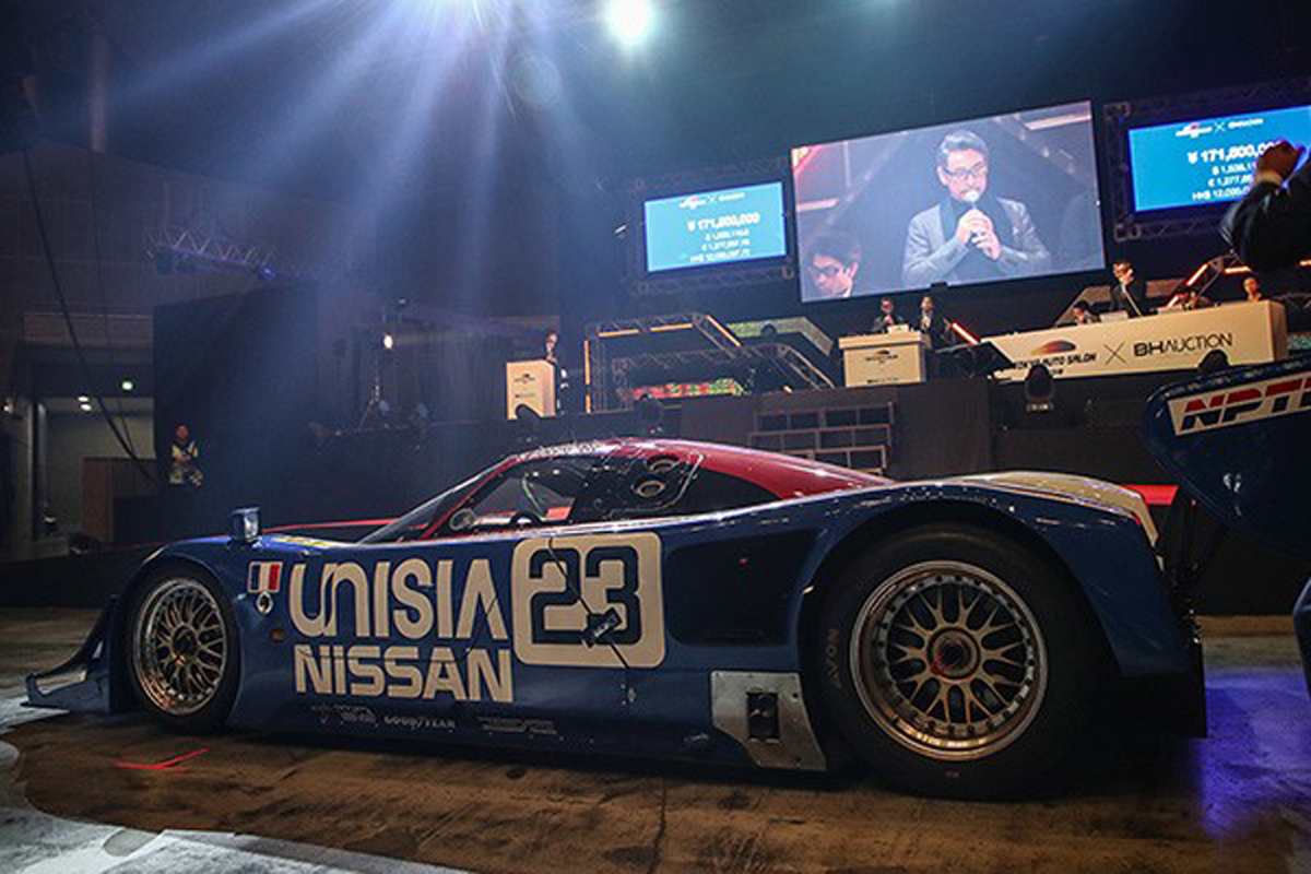 日本初の稀少車オークション・・・日産・R90CKが1億7300万円で落札