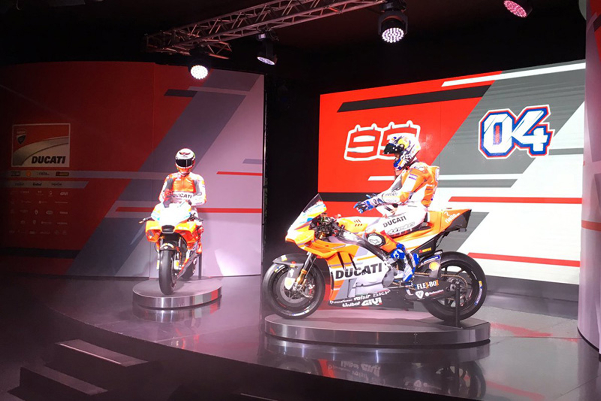 ドゥカティ、2018年MotoGPマシン『デスモセディチ GP18』を発表