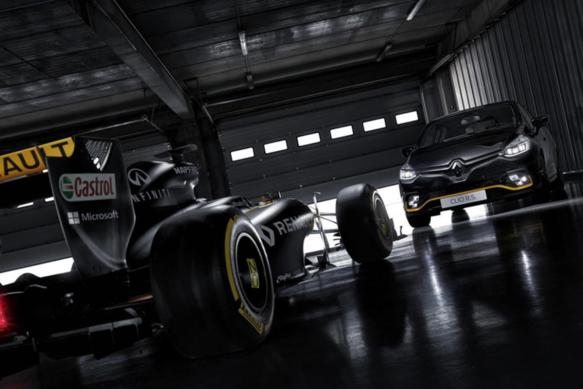ルノー、2018年F1マシンの名称を与えた限定車「クリオ R.S.18」を発表