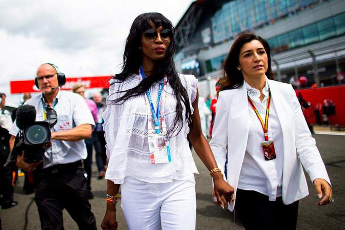 ナオミ・キャンベル 「F1のグリッドガールとモデルの仕事に違いはない」