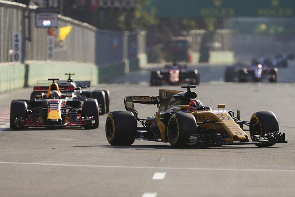 ルノーF1 「シャシー性能ではまだレッドブルとマクラーレンに敵わない」