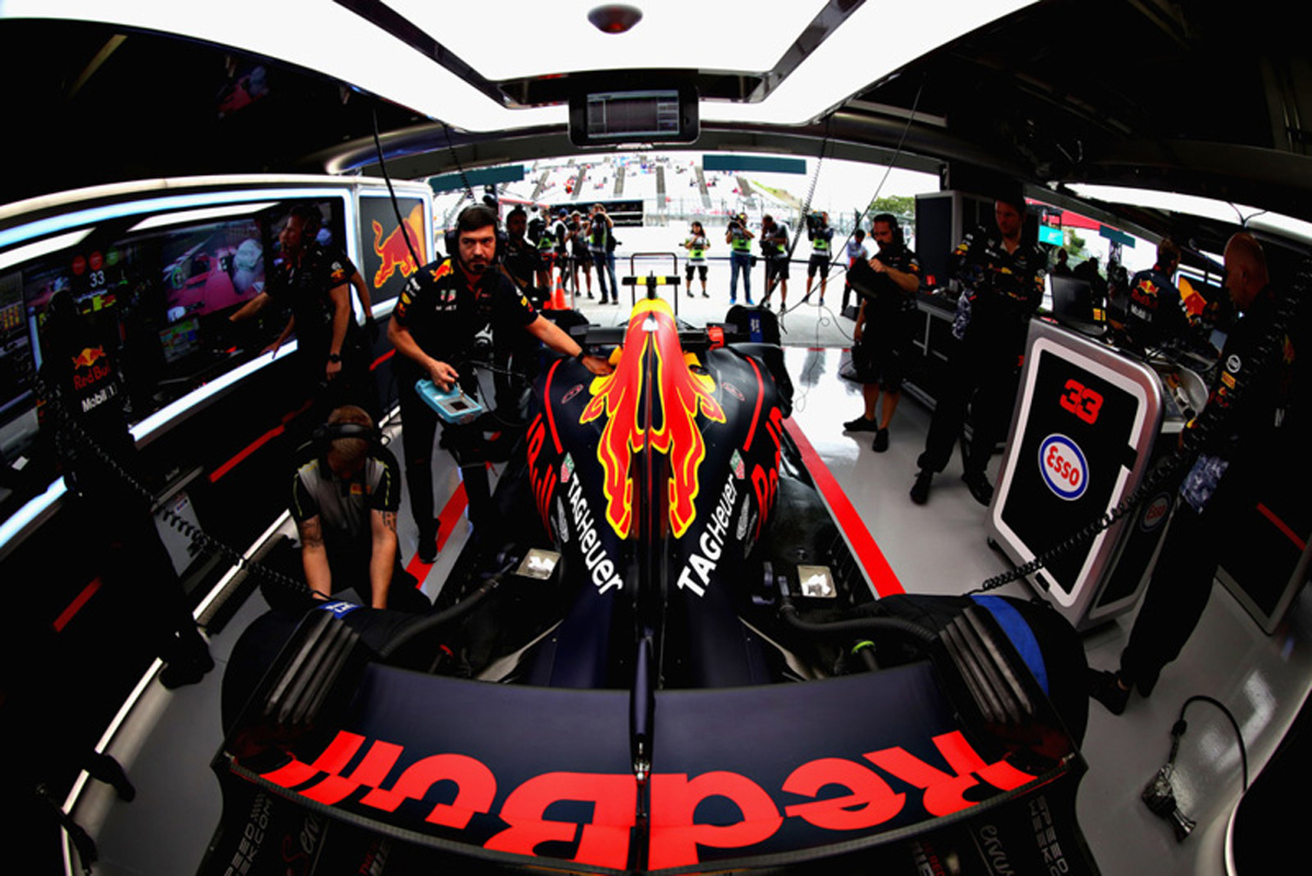 レッドブル 「ホンダのF1エンジン搭載はシーズン前半に決断する」