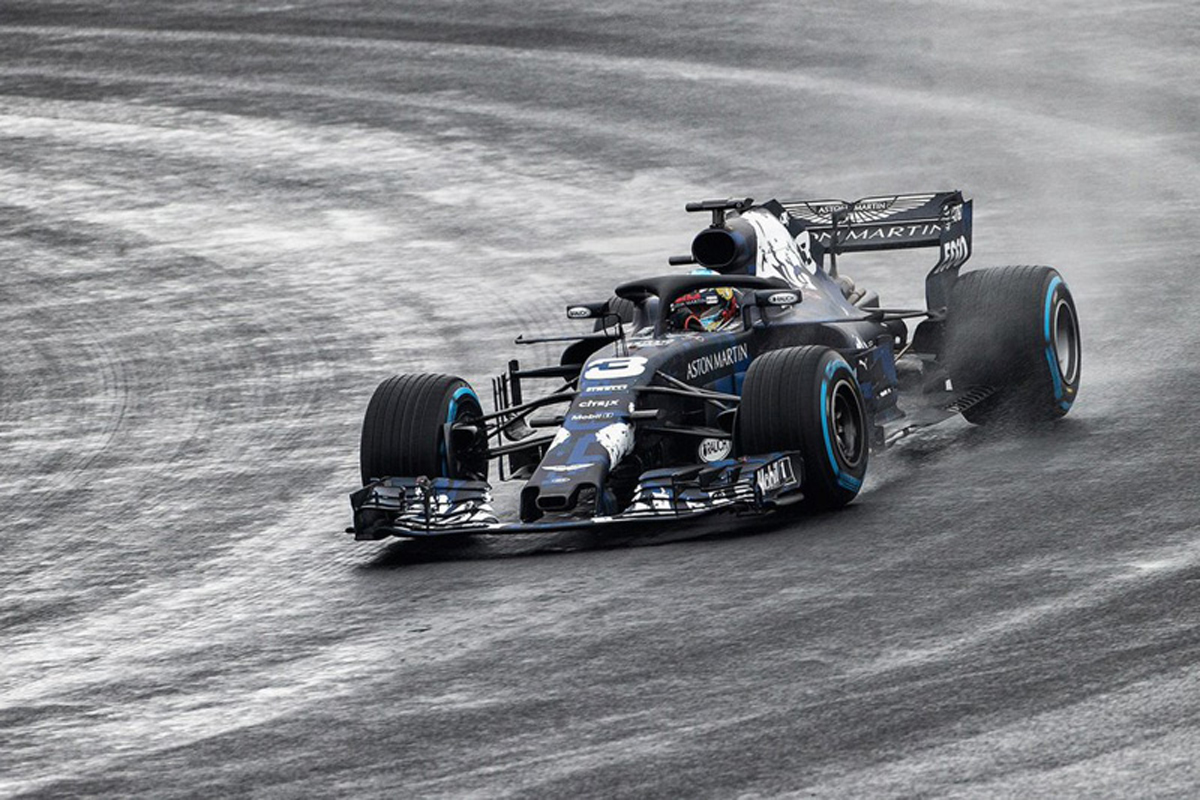 レッドブル、RB14のシェイクダウンを実施