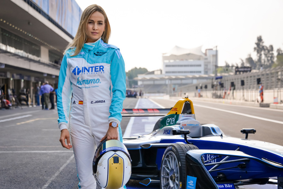 カルメン・ホルダ 「フォーミュラEは女性ドライバーに適している」