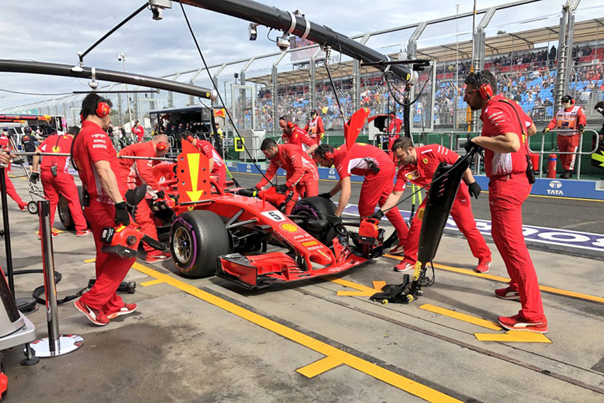 F1オーストラリアGP フリー走行3回目：セバスチャン・ベッテルがトップ