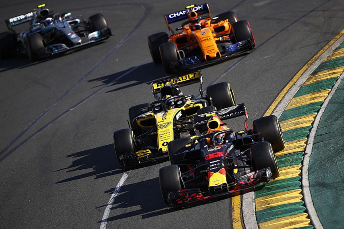 ルノー、F1エンジン開発の“凍結”を求める