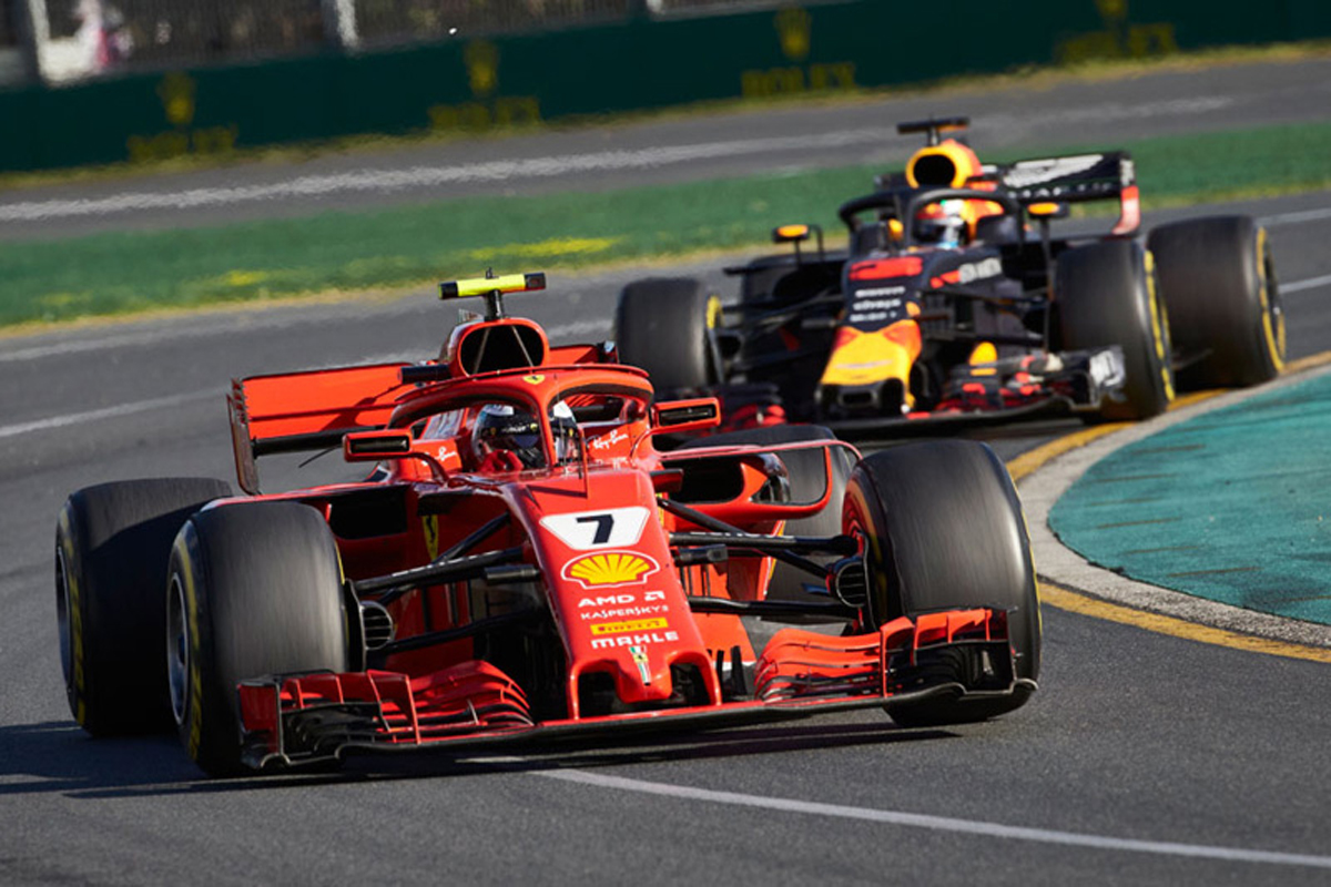 レッドブル 「ルノーのF1エンジンの性能に足を引っ張られている」