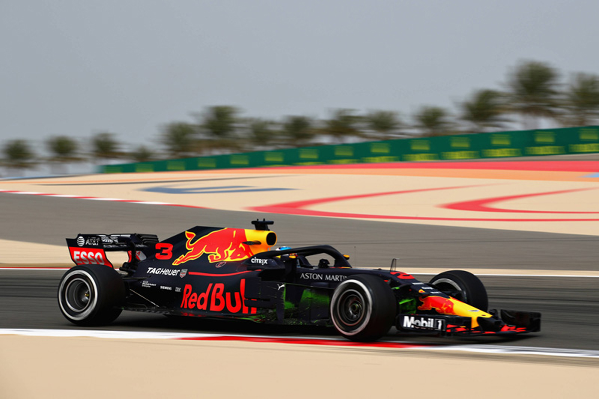 F1バーレーンGP フリー走行1回目:ダニエル・リカルドが最速タイム