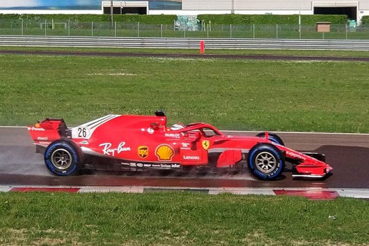 ダニール・クビアト、フェラーリ SF71Hでの初テストを完了
