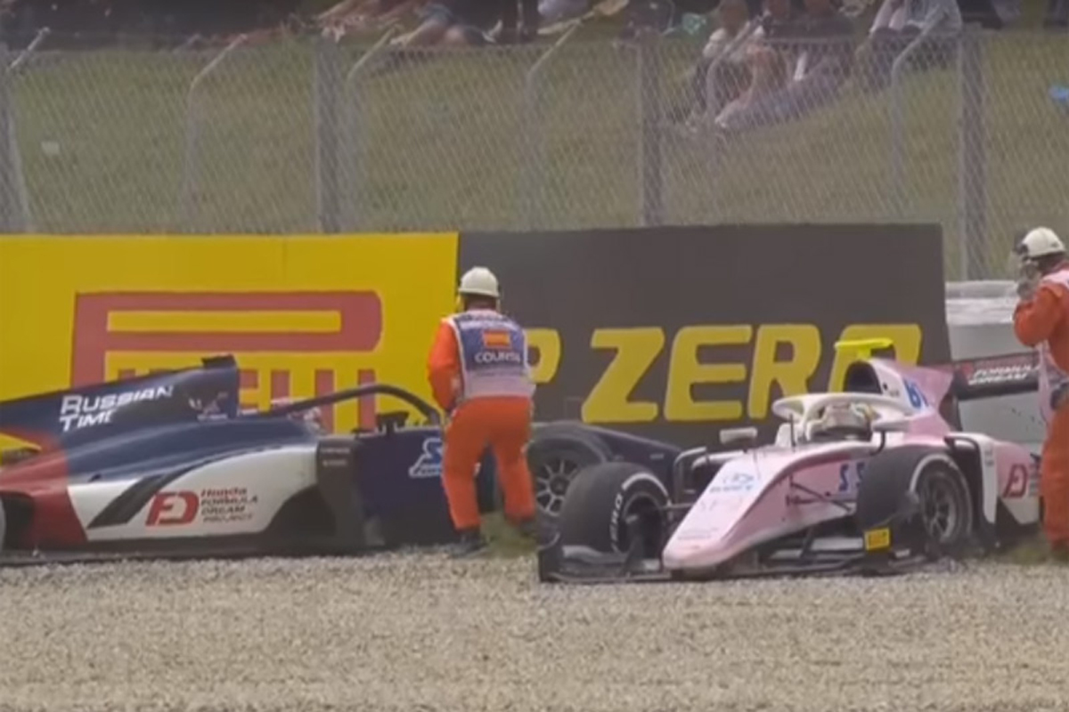 【動画】 F2 第2戦 バルセロナ:福住仁嶺と牧野任祐が接触リタイア