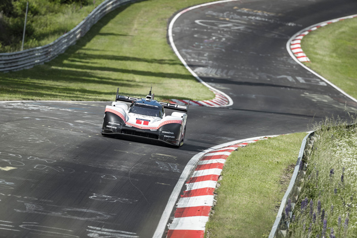 ポルシェ919ハイブリッド Evo、ニュルでラップタイム新記録を樹立