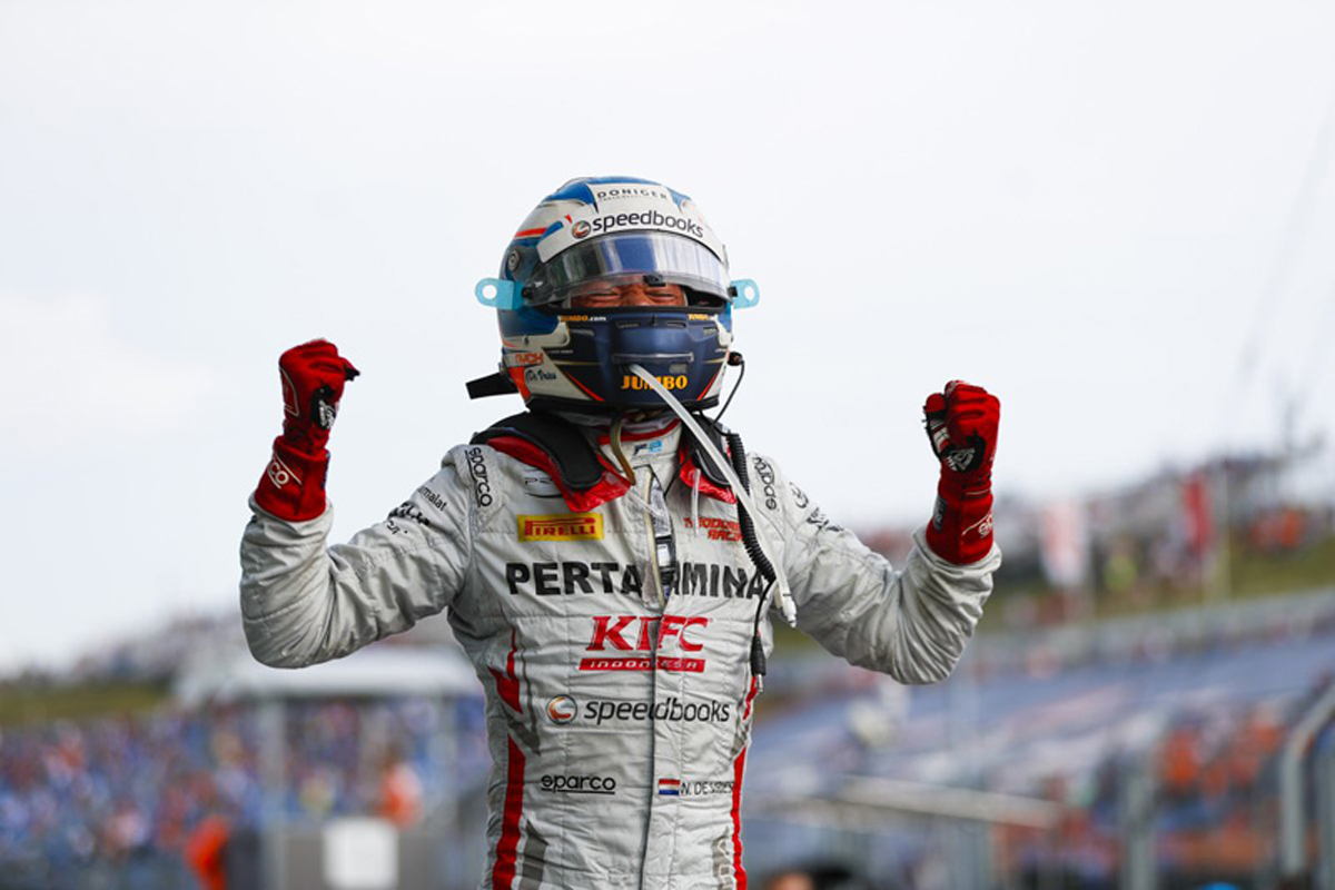 F2 第8戦 レース1 | N.デ・フリースが優勝、牧野任祐9位・福住仁嶺10位