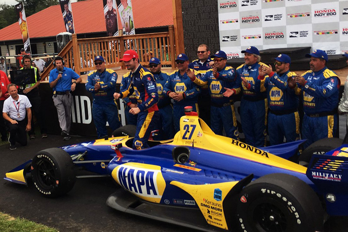 インディカー 第13戦 結果 | A.ロッシが今季2勝目、佐藤琢磨は17位