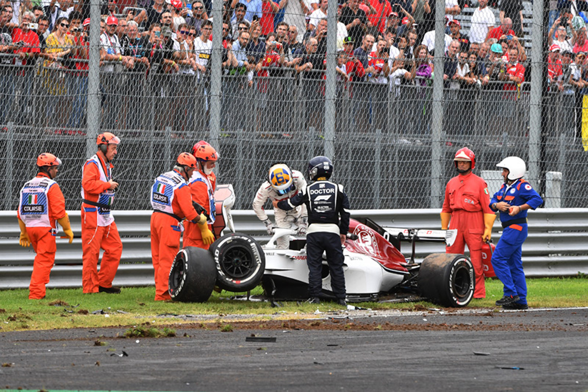 FIA、DRSトラブル多発についてF1チームと議論