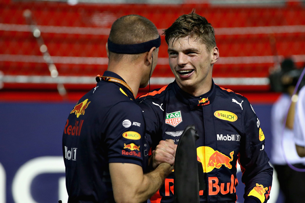 レッドブル：フェルスタッペンがフロントロー / F1シンガポールGP 予選