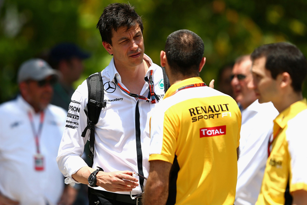 ルノーF1 「オコンがシートを獲得できないのは我々の責任ではない」