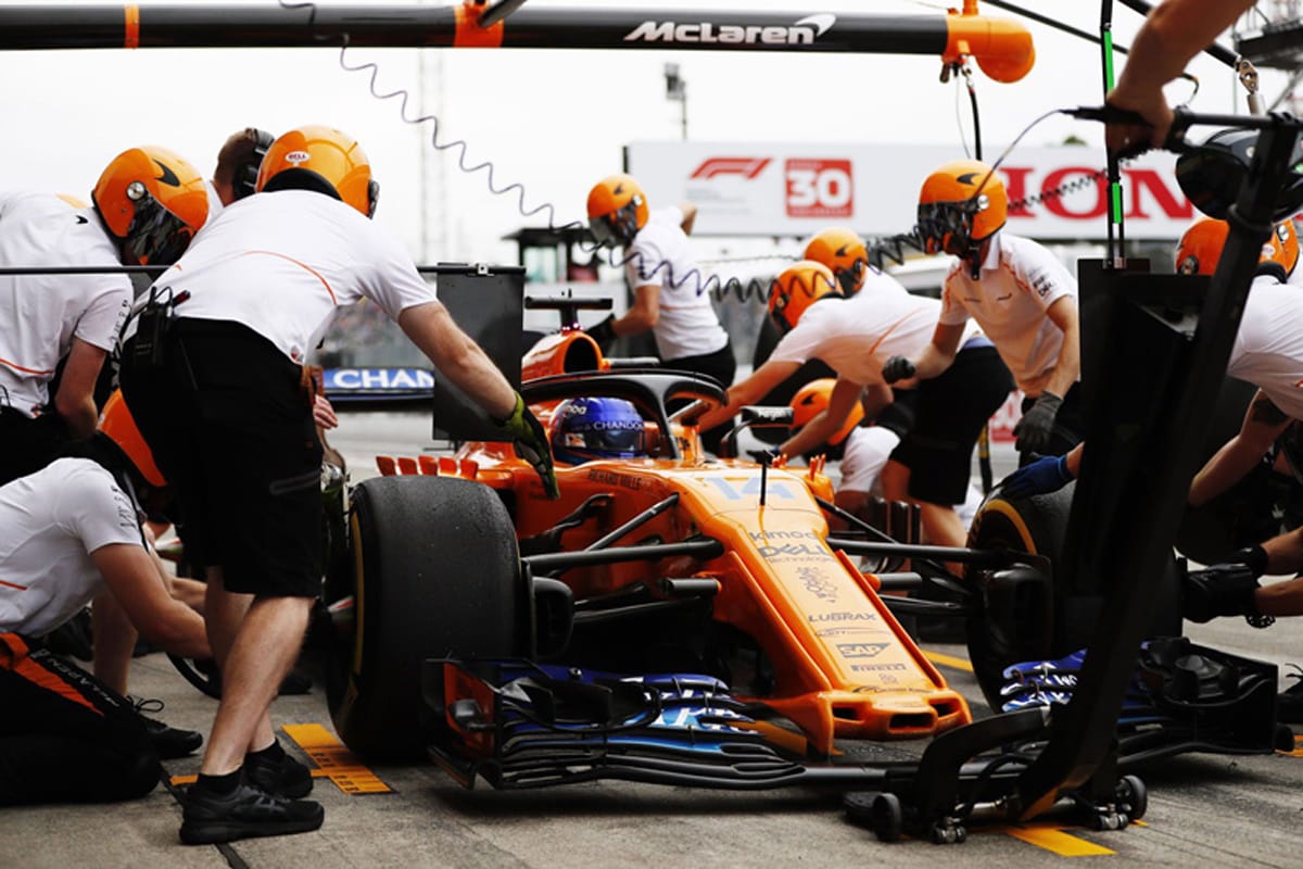 マクラーレン、誤解を生むほど極端だったF1日本GPのタイヤ選択