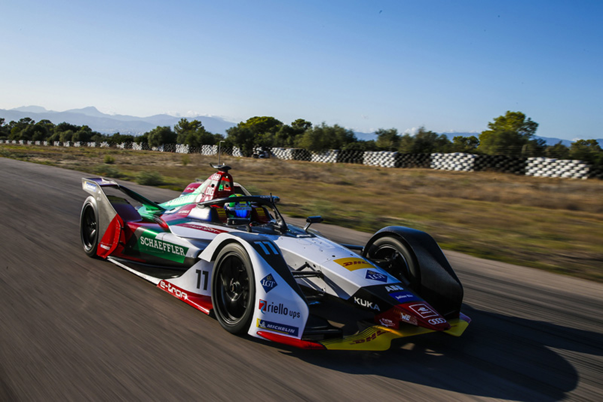 アウディ、新型フォーミュラEマシン『Audi e-tron FE05』を発表
