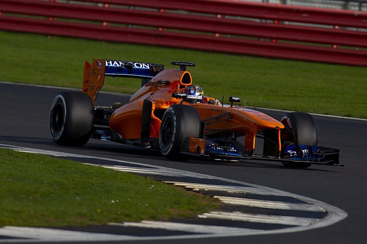 ダニエル・ティクトゥム、マクラーレン MP4-28でテスト走行