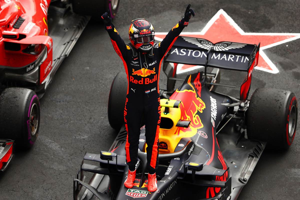 レッドブル:マックス・フェルスタッペンがレースを支配 / F1メキシコGP