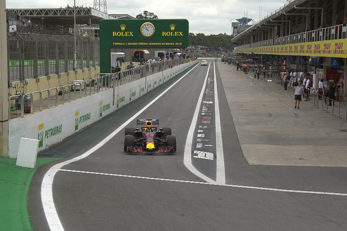 ダニエル・リカルド、ダーボ交換で5グリッド降格 / F1ブラジルGP