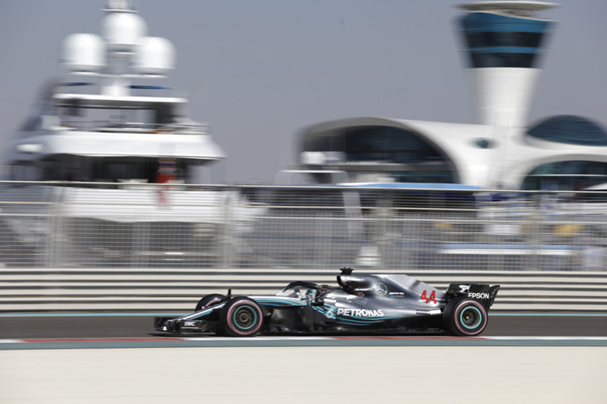 F1アブダビGP フリー走行3回目：ルイス・ハミルトンがトップタイム