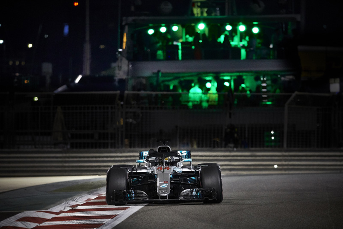 F1アブダビGP 予選:ルイス・ハミルトンが今季11回目のPP獲得