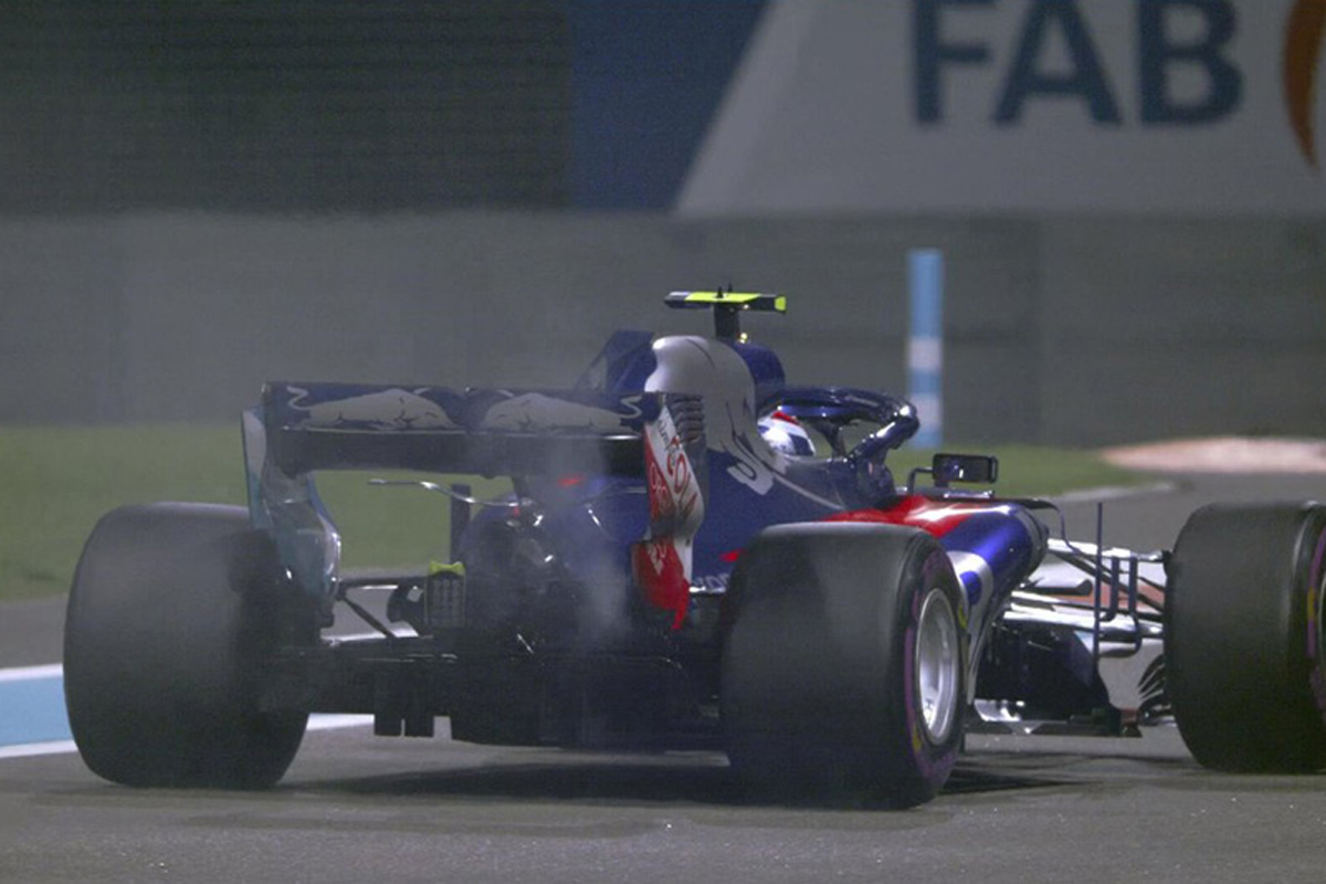 ピエール・ガスリー、マシントラブルでリタイア / F1アブダビGP