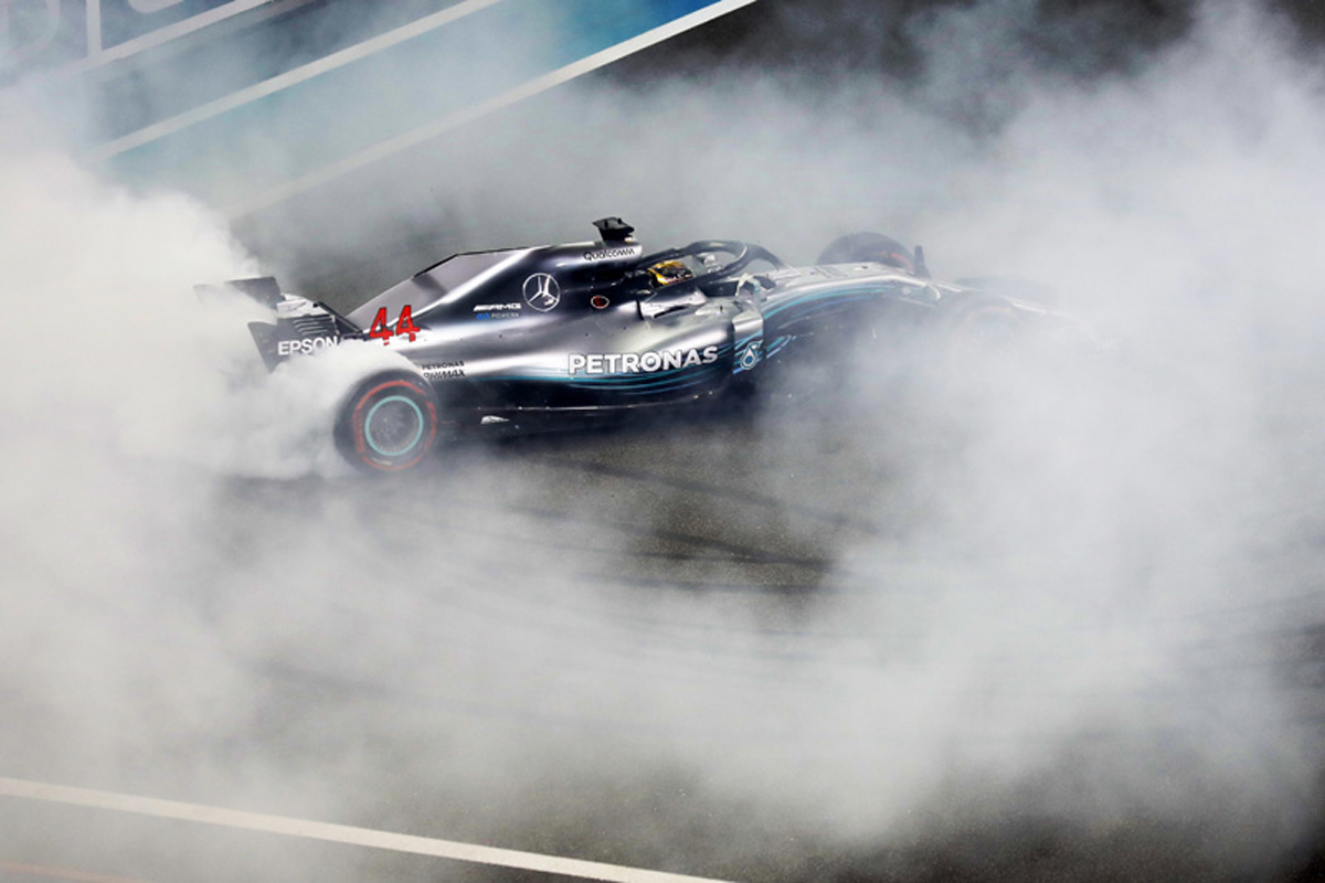 F1 アブダビGP 決勝 | ピレリ タイヤ戦略解説