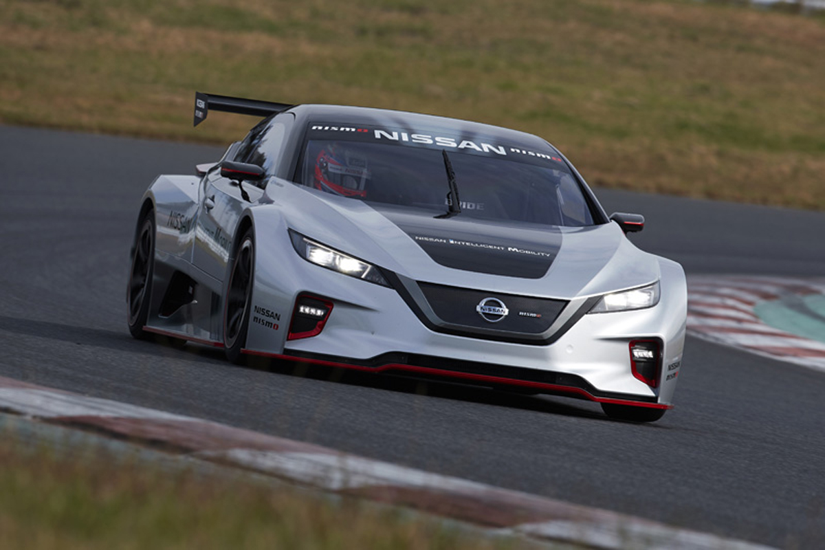 日産、新型EVレーシングカー「NISSAN LEAF NISMO RC」を初公開